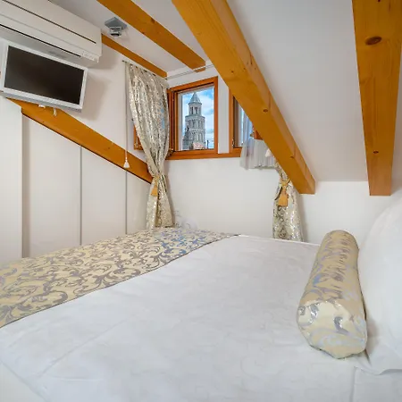 Valeria * Спліт