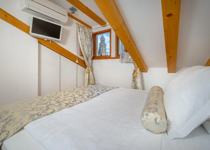 Valeria * ספליט